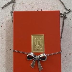 Retired James Avery Bow Necklace